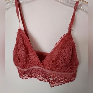 Laura Ashley Intimates Rose Feminine Lacey Natural bralette Large Romantic
